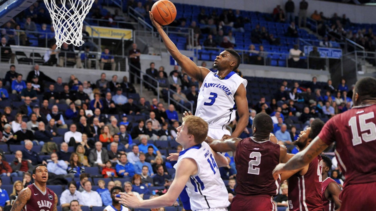 Yacoubou leads by example in SLU's OT victory over Saint Joseph's